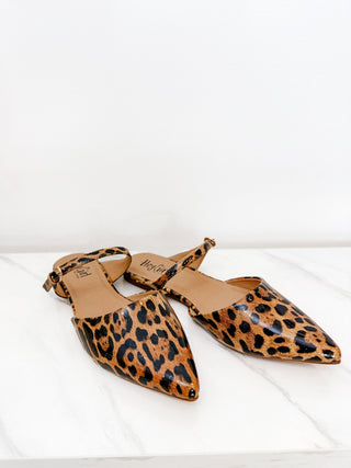 Leopard Looks Good On You Slide