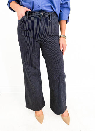 Runway Stripe Wide by Lovervet