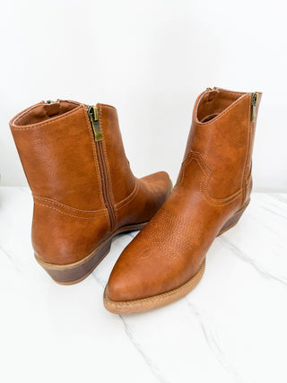 Dusty Trail Boot