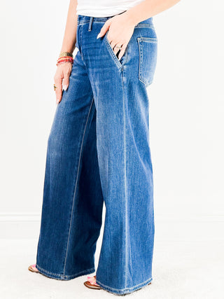 Weekender Relaxed Denim in Walnut Creek by Liverpool