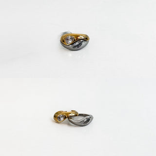 Emme Ring by Chansutt Pearls