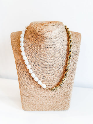 Willow Necklace by Chansutt Pearls