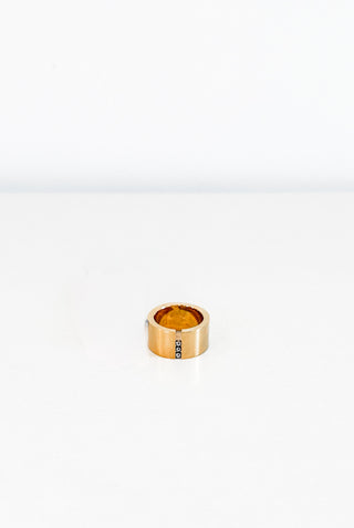 Sadie Ring by Chansutt Pearls