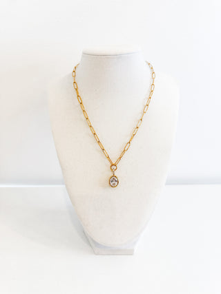 Satina Oval Pendant Necklace by Ellie Vail