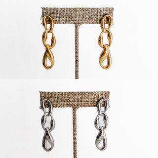 Callie Earrings by Chansutt Pearls