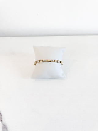 Luda Bracelet by Chansutt Pearls