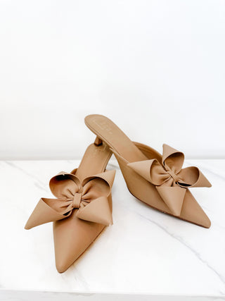 Bow Nice to Meet You Heel