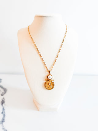 Macy Necklace by Chansutt Pearls