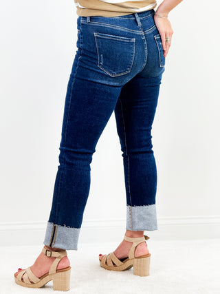 Sleek & Slim Straight by Lovervet