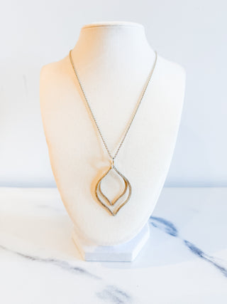 Dainty Silver Rings Necklace by Belle Via