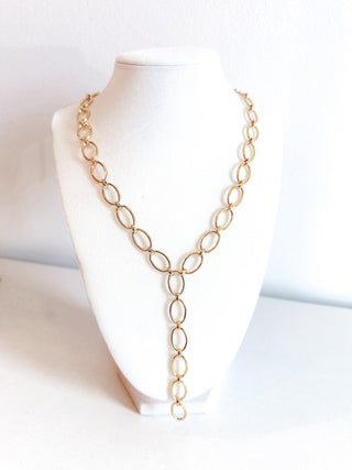 Brynn Necklace by Chansutt Pearls