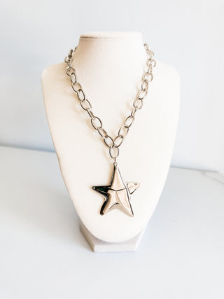 Star Necklace by Chansutt Pearls