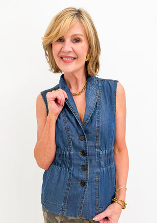Fall in Love Vest by Elan