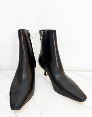 Sleek Society Boot in Black