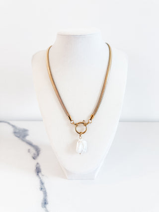 Delilah Necklace by Chansutt Pearls