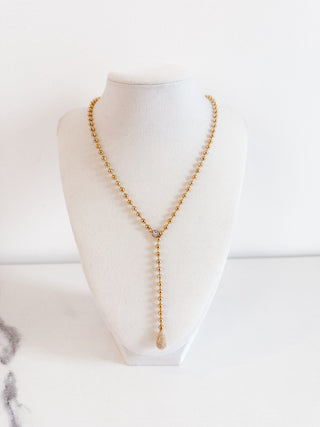 Lainey Necklace by Chansutt Pearls